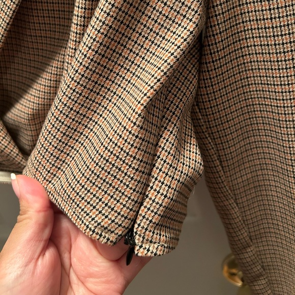 Zara, crop top, size medium, long sleeve - Picture 4 of 5